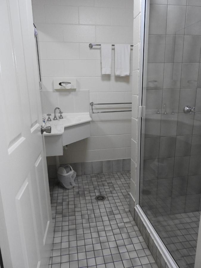 Barrier Reef Motel Innisfail Esterno foto
